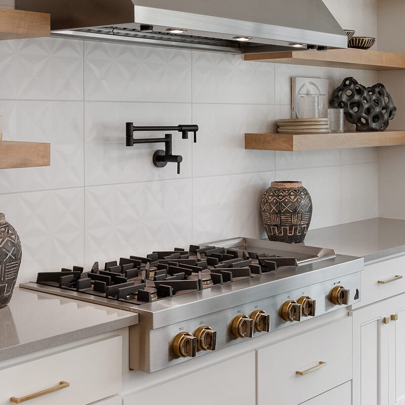 A professional-style gas rangetop.