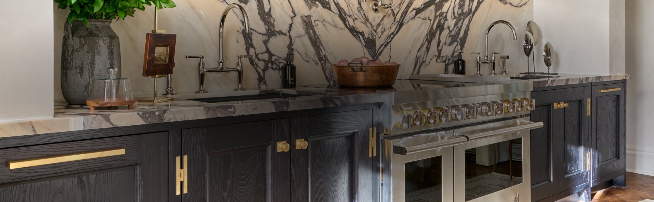 The kitchen of the 2025 Kips Bay Dallas showhouse.