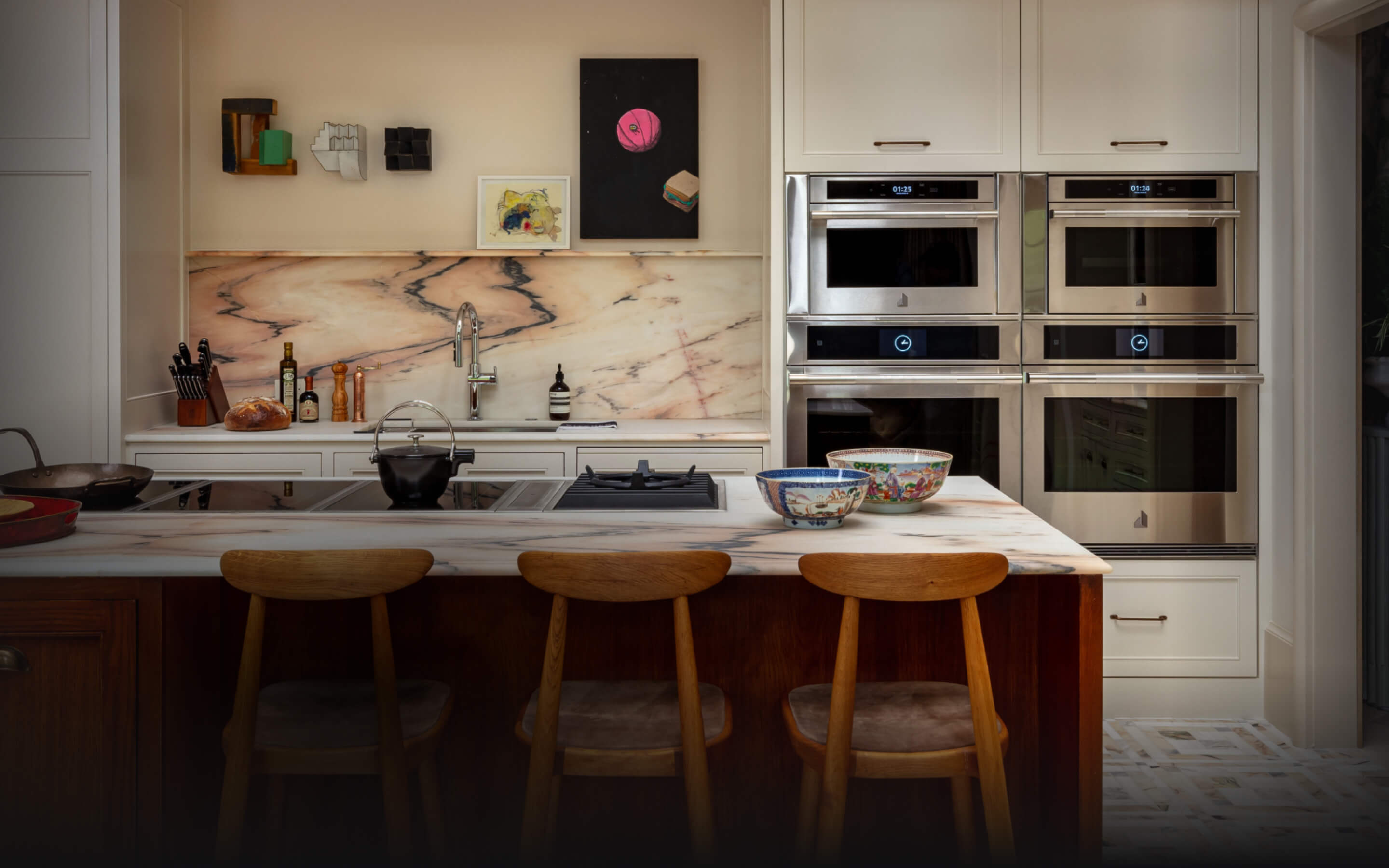 JennAir® Cooktops in a luxury kitchen. JennAir® Cooktops in a luxury kitchen.