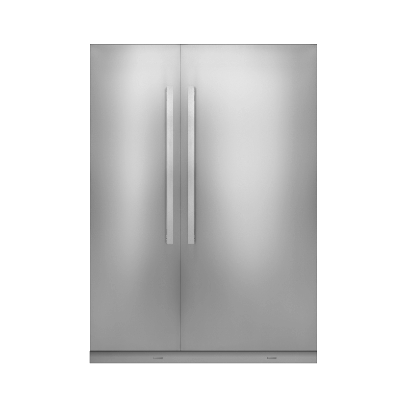 A pair of JennAir® Columns in the NOIR™ Design Expression.