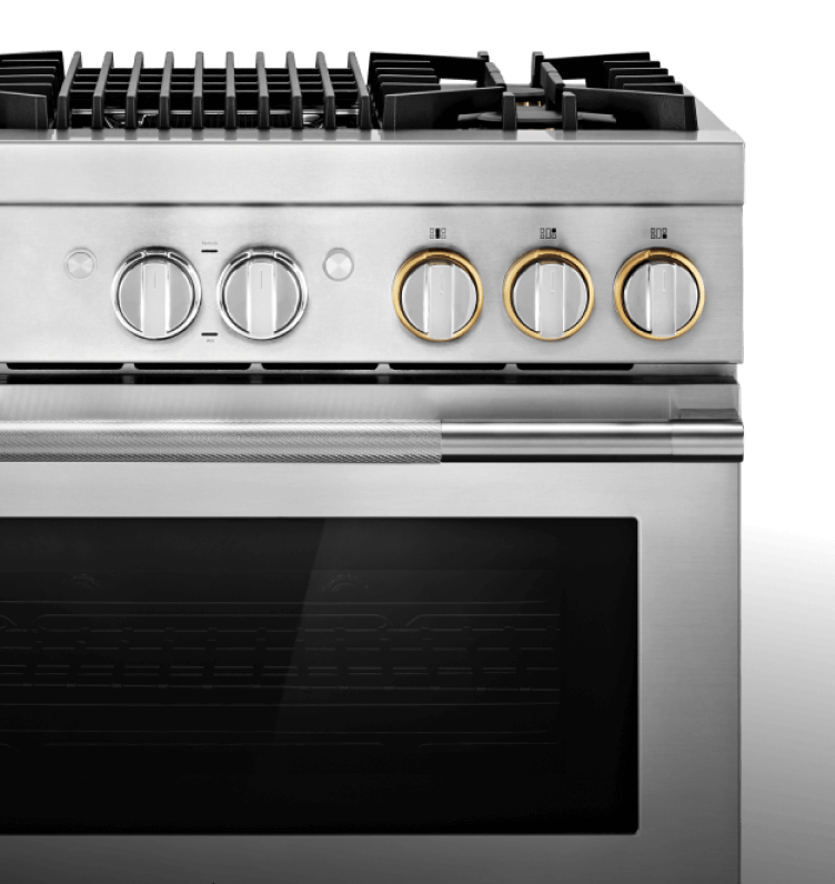 A JennAir® RISE™ Professional-Style Range