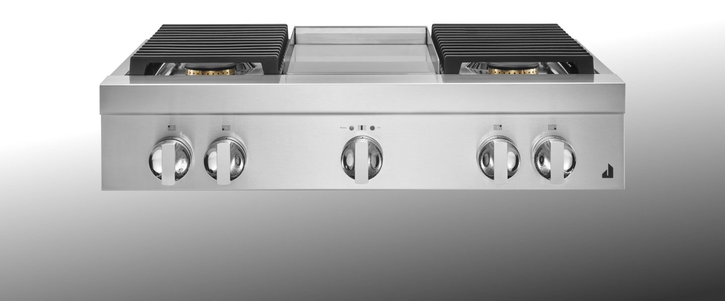 A NOIR™ JennAir® Gas Rangetop.