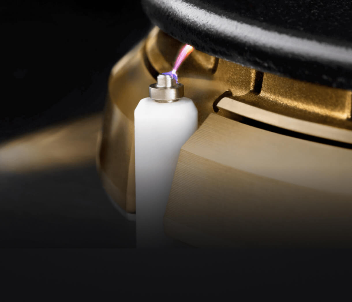 Closeup of the flame ignition of a Dual-Stacked PowerBurner.