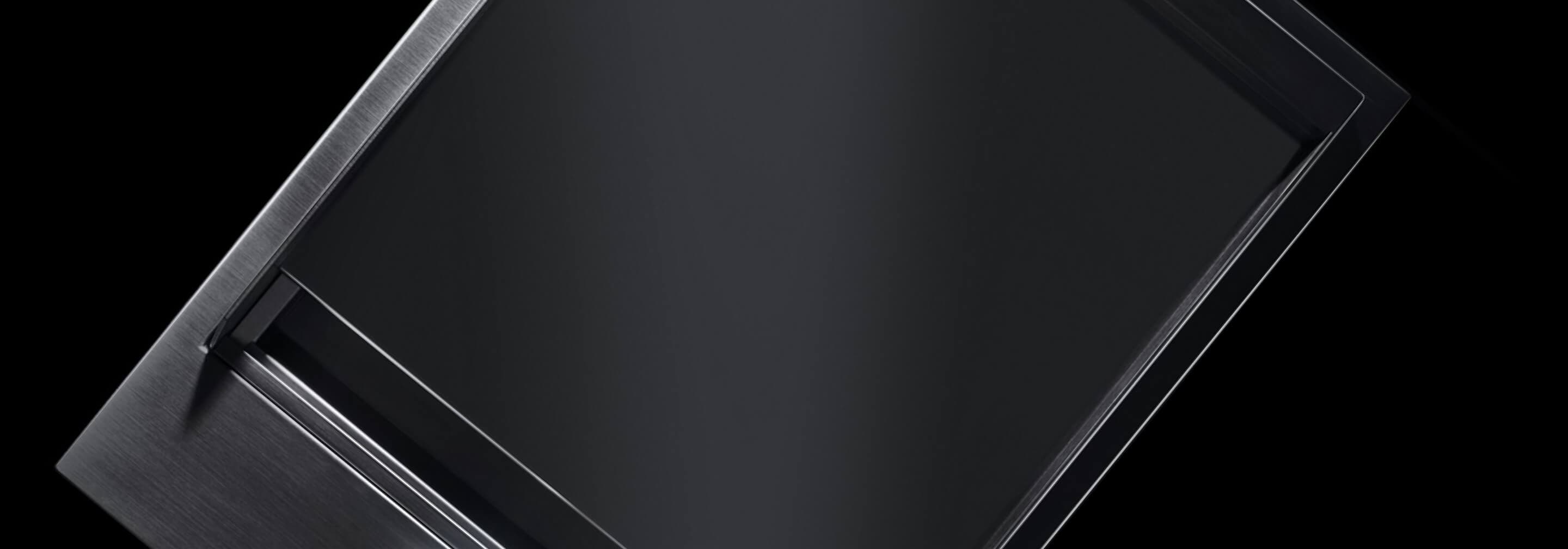 The JennAir 15-inch Chrome Infused Griddle.