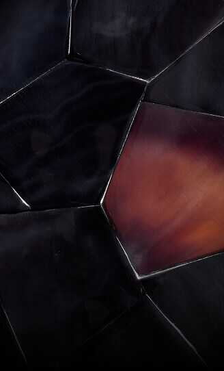 A close up of the texture of Dark Pen Carnelian