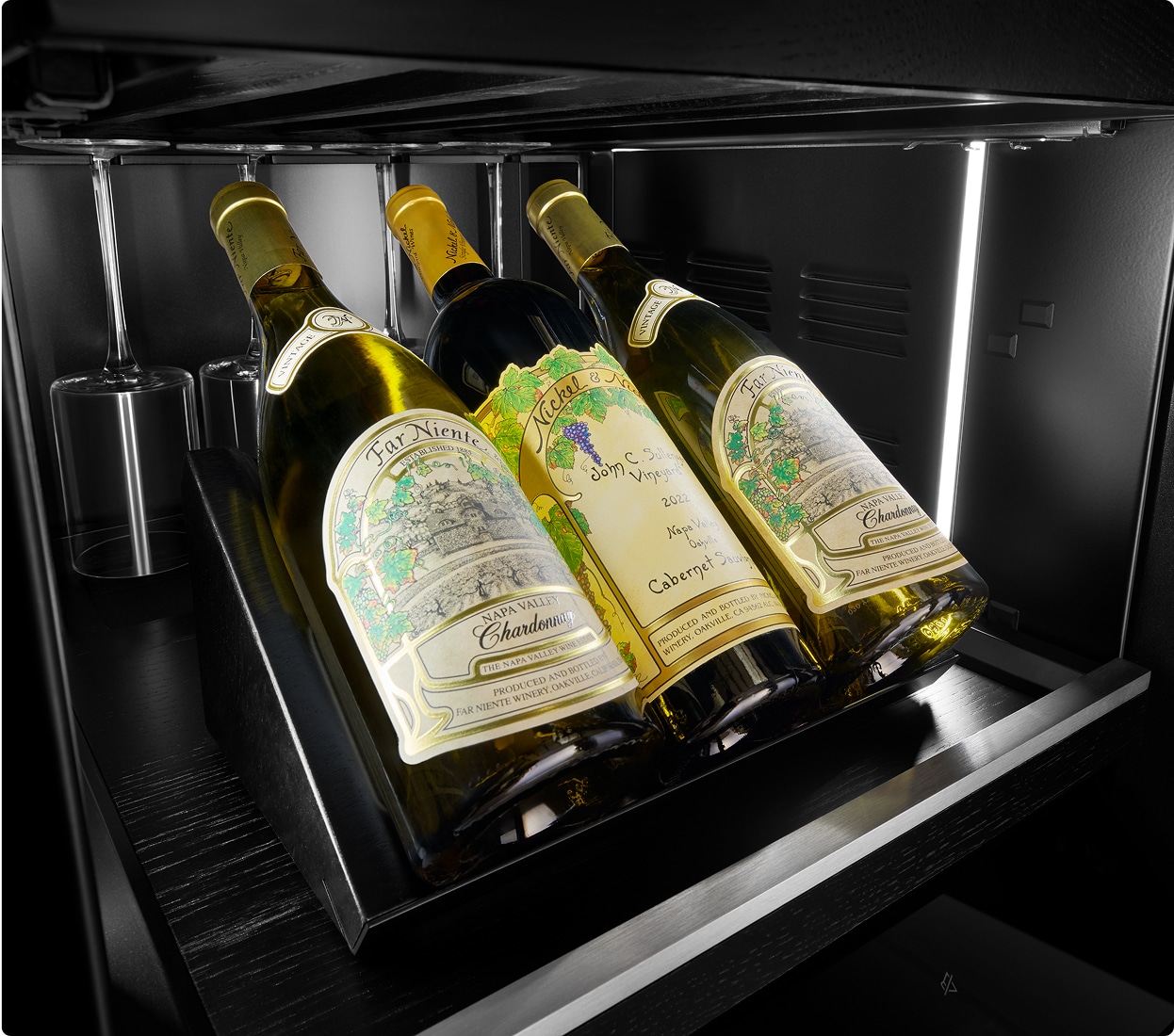 The Presentation Platform with three wine bottles in it.