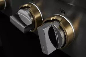 Halo-Effect Knobs