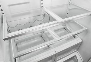 Adjustable Glass Shelves with Spill Shield Technology