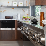 Knob controls on a JennAir® NOIR™ Professional-Style Range