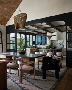A dining room