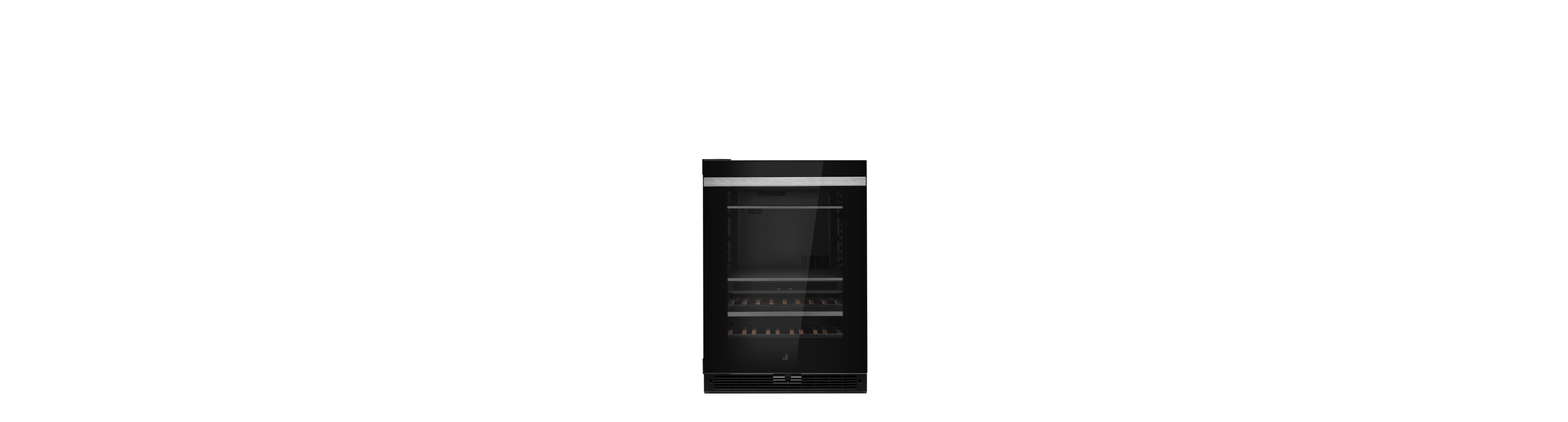 A 24" NOIR™ Beverage Center.