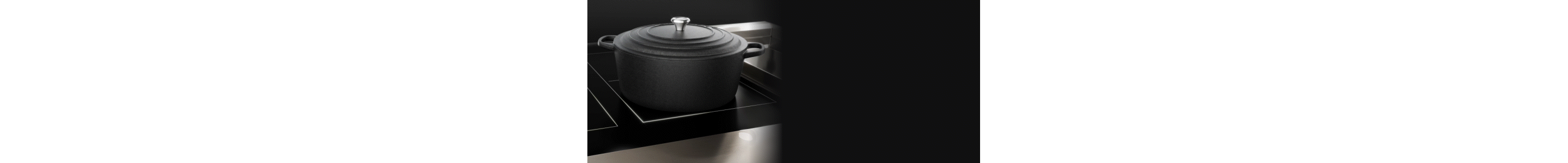 A JennAir® Induction Cooktop with a large stockpot on the Flex Element.