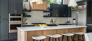 A beautiful kitchen featuring JennAir® appliances.