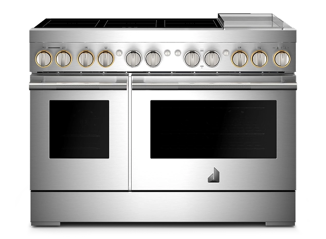 A professional-style induction range