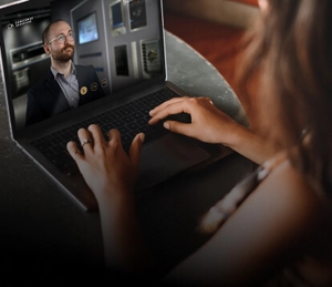 A person interacting with a concierge virtually.