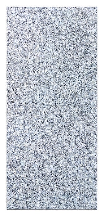 A 36-inch column panel in Eggshell Snakeskin Sapphire