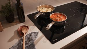 MCIT8030SB-XL-Cooking-Zone