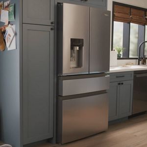 WRMC7036RZ-Easy-View-Drawers_No-VO_Feature