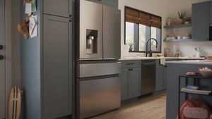 WRMC7036RZ-True-Counter-Depth-Hinges_No-VO_Feature
